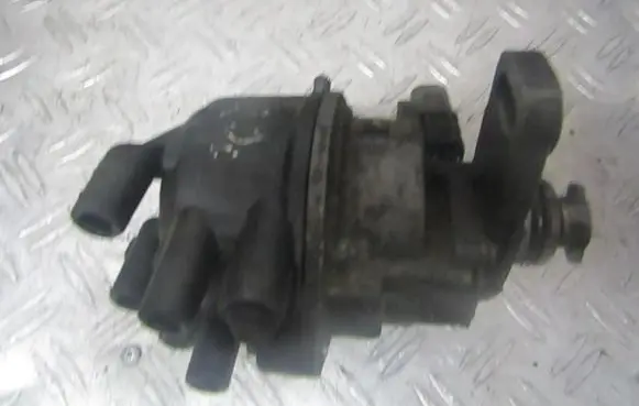 Nissan Primera Spark distributor 221070j00