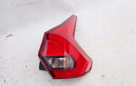 Mitsubishi Eclipse Cross Rear/tail lights