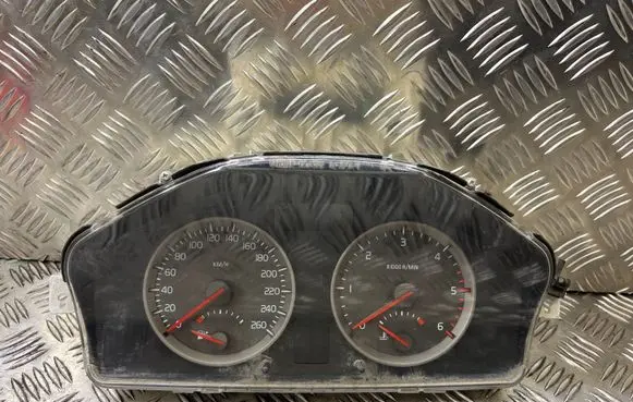 Volvo V50 Speedometer (instrument cluster) 30728645 0081473 8602879