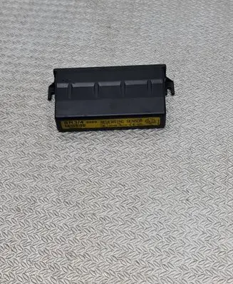 Volkswagen Touran I Parking PDC control unit/module V31541A SR342003 E1021490