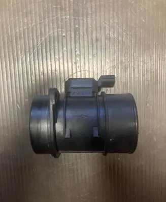 Renault Captur Mass air flow meter 8200682558 022055194 5WK97021