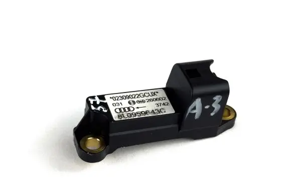 Audi A3 S3 8L Airbag deployment crash/impact sensor 8l0959643c