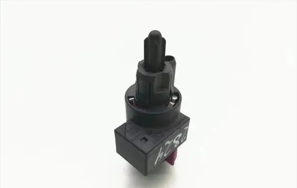 Audi A8 S8 D3 4E Brake pedal sensor switch 1468996