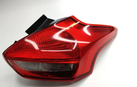 Ford Focus Rear/tail lights F1EB13404B