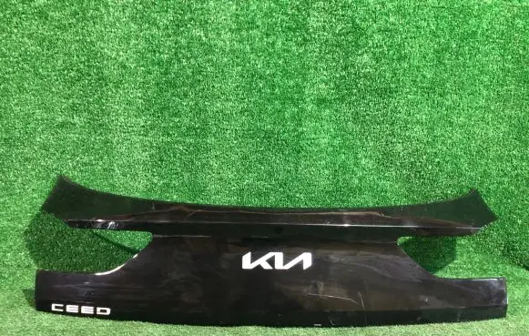 KIA Ceed Tailgate trim 87311J7GA0