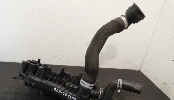 Volvo XC40 Thermostat/thermostat housing 31439559