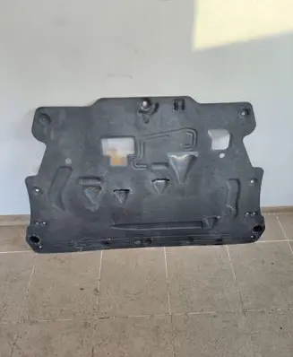 Volvo XC60 Engine splash shield/under tray 31378306