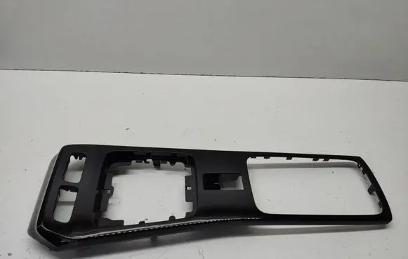 Opel Mokka B Gear shifter surround trim plastic 9835015180