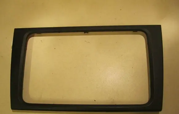 Volkswagen Golf VI Radio/GPS head unit trim 5K0858063E