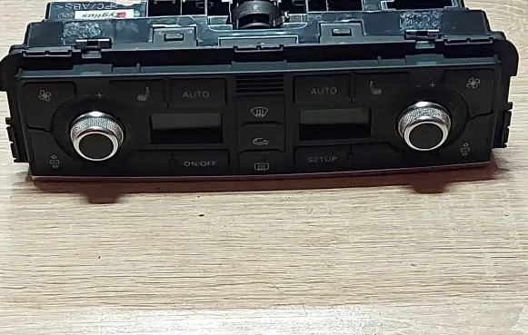 Audi A5 8T 8F Climate control unit 4E0820043G
