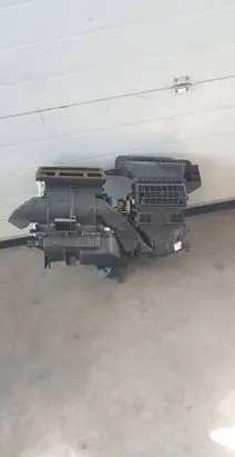 Suzuki Swift I Interior heater climate box assembly 7410062JE0