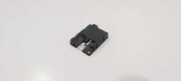 BMW 3 E92 E93 Bluetooth antenna 8450692846101 921800002