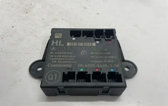 Mercedes-Benz CLS C218 X218 Door control unit/module A2189001401