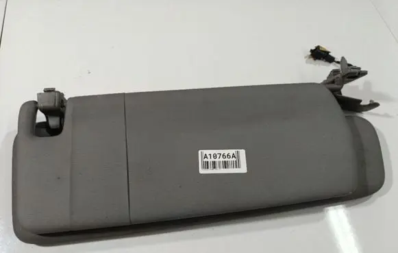 Volkswagen Touareg I Sun visor 7L68575510