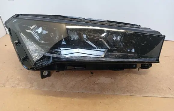 Skoda Enyaq iV Headlight/headlamp 5LB941016A