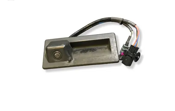 Volkswagen Tiguan Tailgate handle with camera 5NA827566