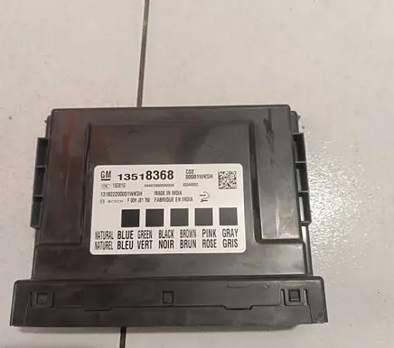 Opel Insignia B Comfort/convenience module F00HJ01760 13518368 8360100000000X