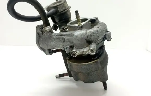 Nissan Almera Tino Turbo GT1549 144114U100 5NDF518588