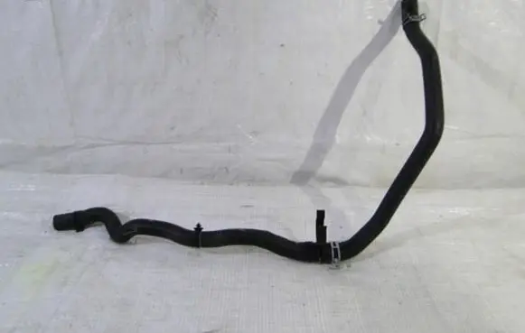Ford B-MAX Engine coolant pipe/hose
