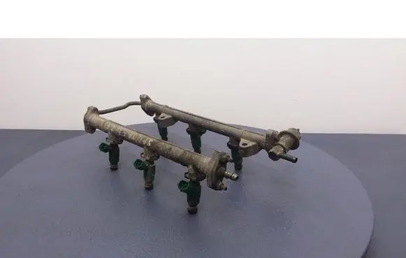 Fuel main line pipe