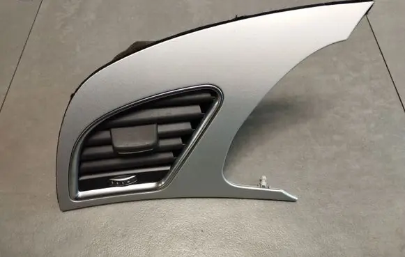 Audi A5 Sportback 8TA Dashboard side air vent grill/cover trim 8T1820901G