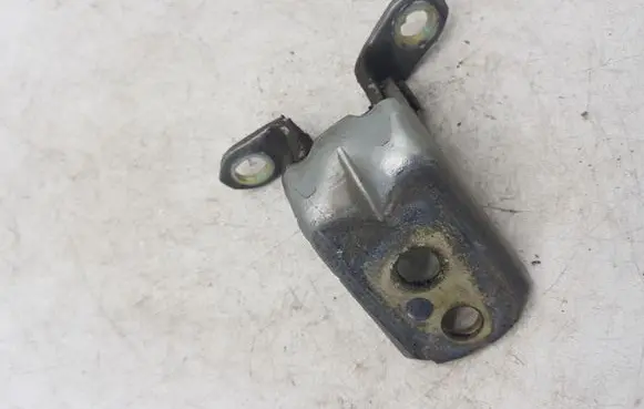 Nissan X-Trail T30 Front door upper hinge NOCODE