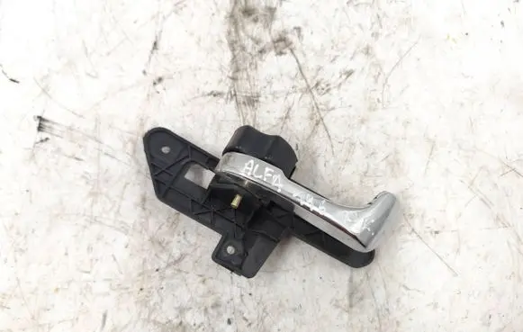 Alfa Romeo 145 - 146 Front door interior handle 