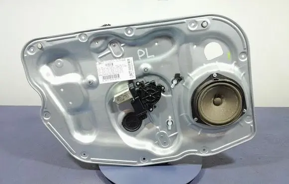 Alfa Romeo Giulietta Front door window regulator with motor 00505106770