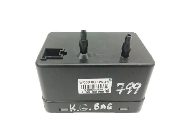 Mercedes-Benz ML W164 Central locking vacuum pump 0008002548