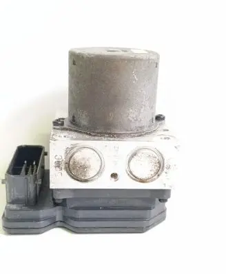 Hyundai i40 ABS Pump 589203Z500 BH6013I500
