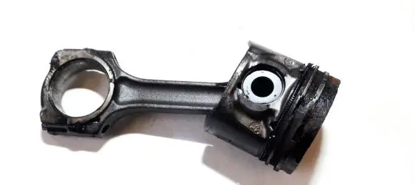 Citroen C8 Piston with connecting rod