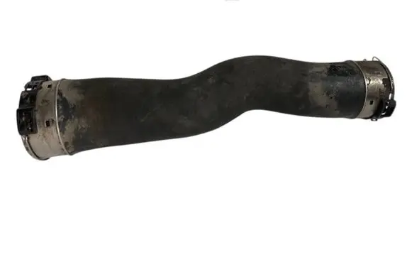 BMW 5 F10 F11 Intercooler hose/pipe