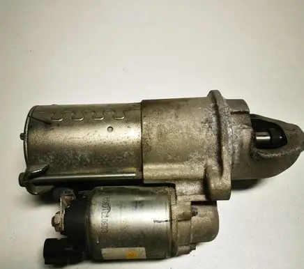 Hyundai Genesis Starter motor 3610025020