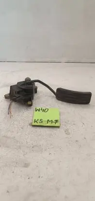 Renault Megane II Accelerator throttle pedal 8200153268
