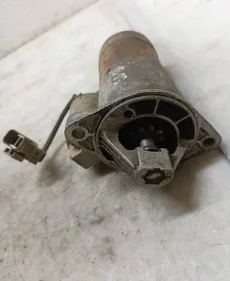 Nissan Sunny Starter motor M1T70985 2330001Y10