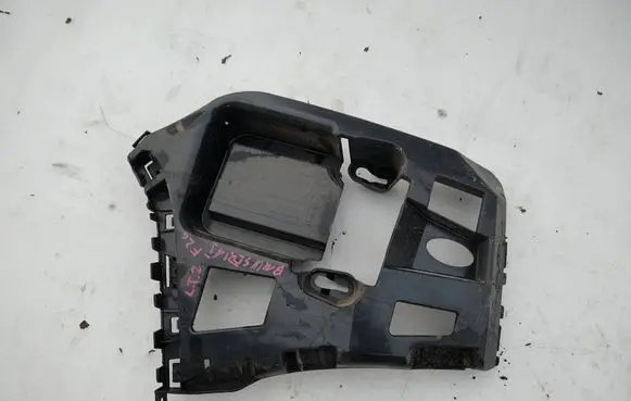 BMW 1 F20 F21 Bumper support mounting bracket corner 