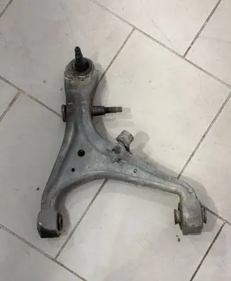 Cadillac SRX Front lower control arm/wishbone 