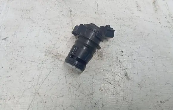 Toyota Prius (XW30) Windscreen/windshield washer pump 8533060190 0602704541