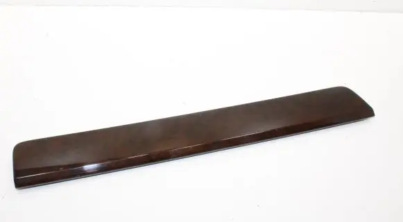 Volkswagen Touareg I Front door trim (molding) 7L6853071
