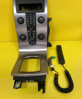 Volvo V50 Climate control unit 30672565