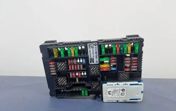 BMW 7 G11 G12 Fuse box set 9377503