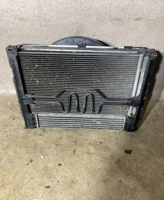 BMW X1 E84 Radiator set 7588974