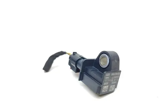 Chrysler Pacifica Airbag deployment crash/impact sensor 68245079AA 04603 53328371