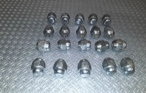 Nuts/bolts