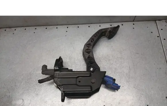 Volkswagen Polo Clutch pedal 6Q1721059G