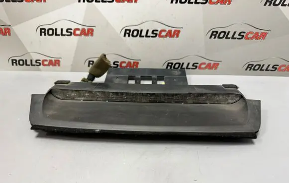 Volvo S60 Third/center stoplight 8641732