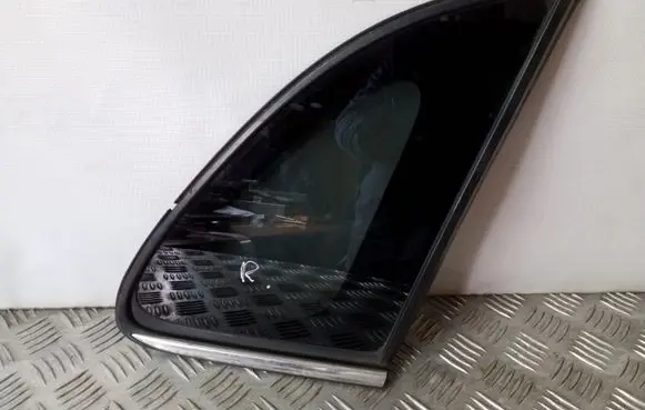 Mitsubishi ASX Rear side window