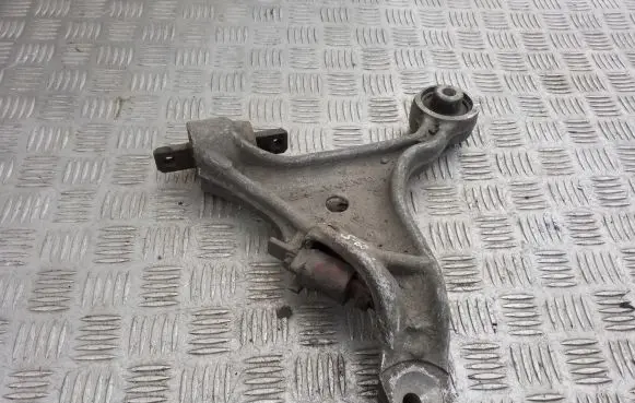 Volvo S60 Front lower control arm/wishbone 9492119 SV66200120
