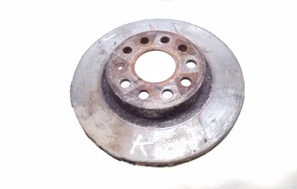 Volkswagen Golf V Front brake disc
