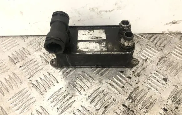 Mercedes-Benz E W212 Engine oil radiator 